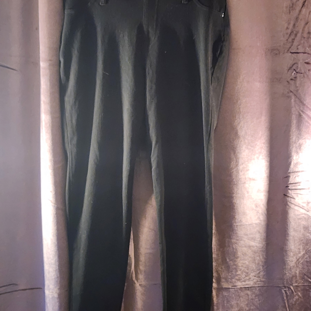 Classic Black Women's Skinny Pants